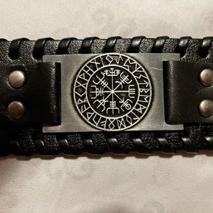 Men’s cuff faux leather bracelet